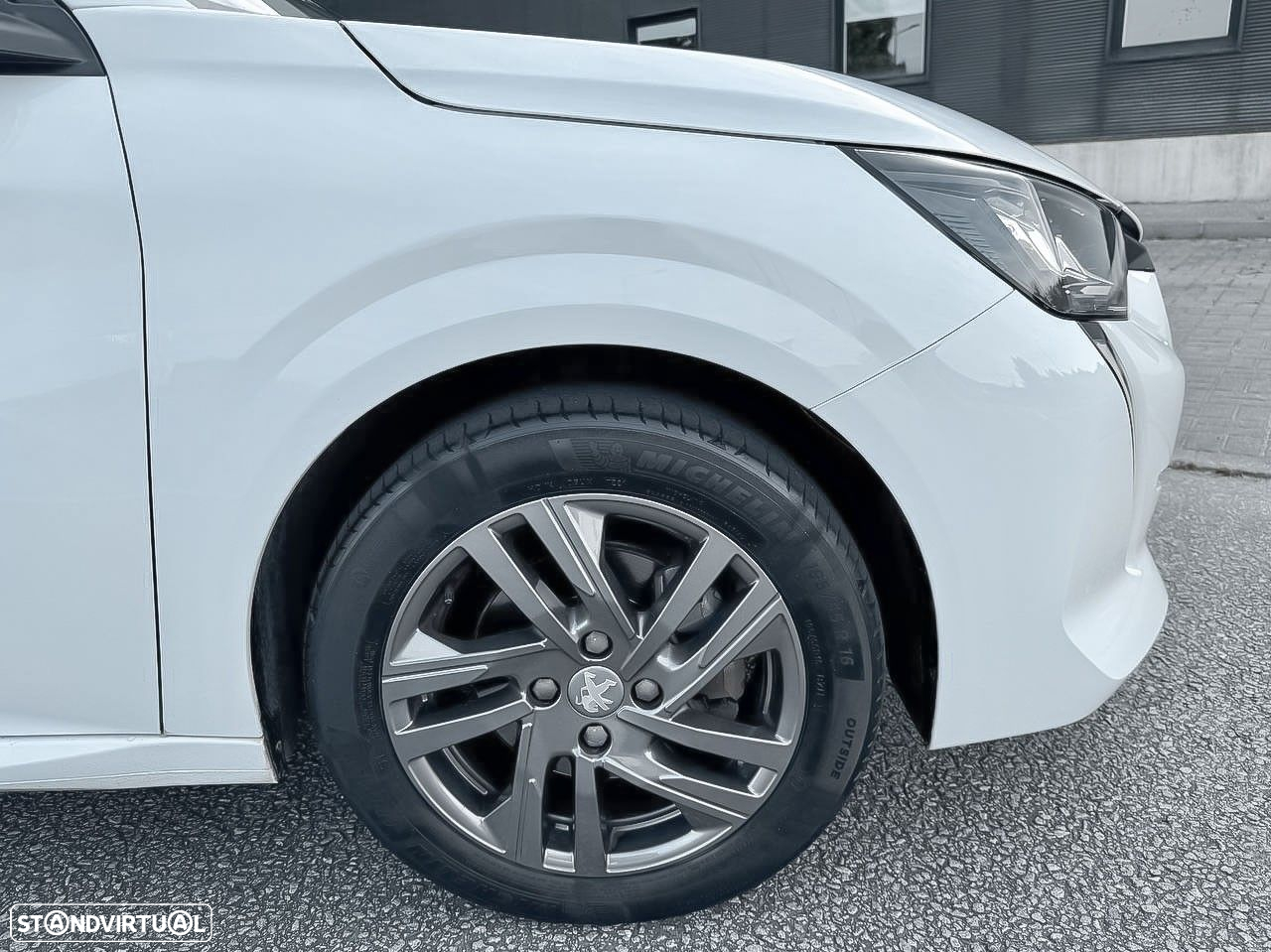 Peugeot 208 PureTech 100 Style - 9
