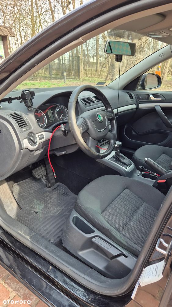 Skoda Octavia 1.8 TSI Elegance DSG - 16