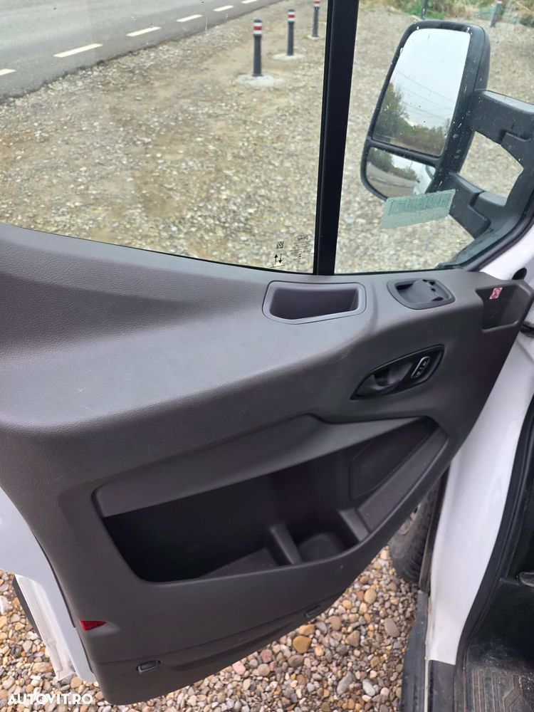 Ford TRANSIT - 29