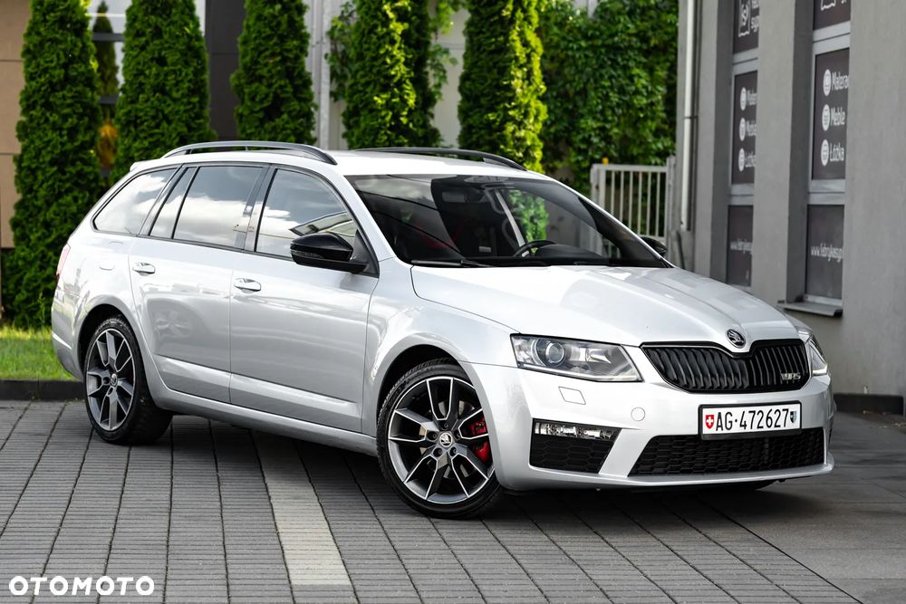 Skoda Octavia 2.0 TDI DSG RS - 6