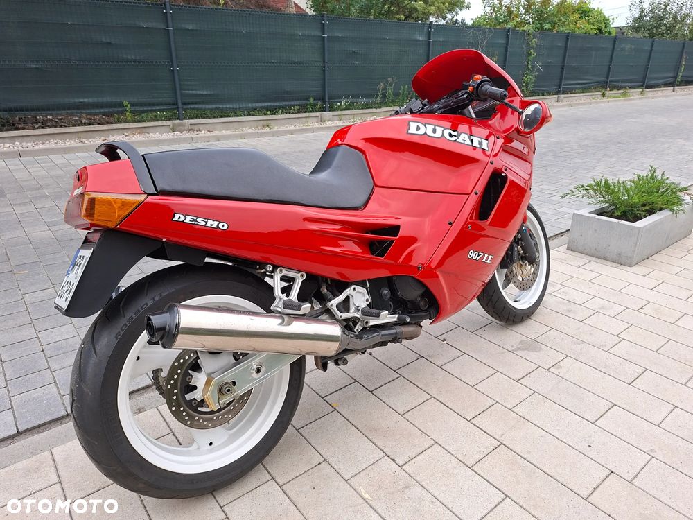 Ducati 907 - 2