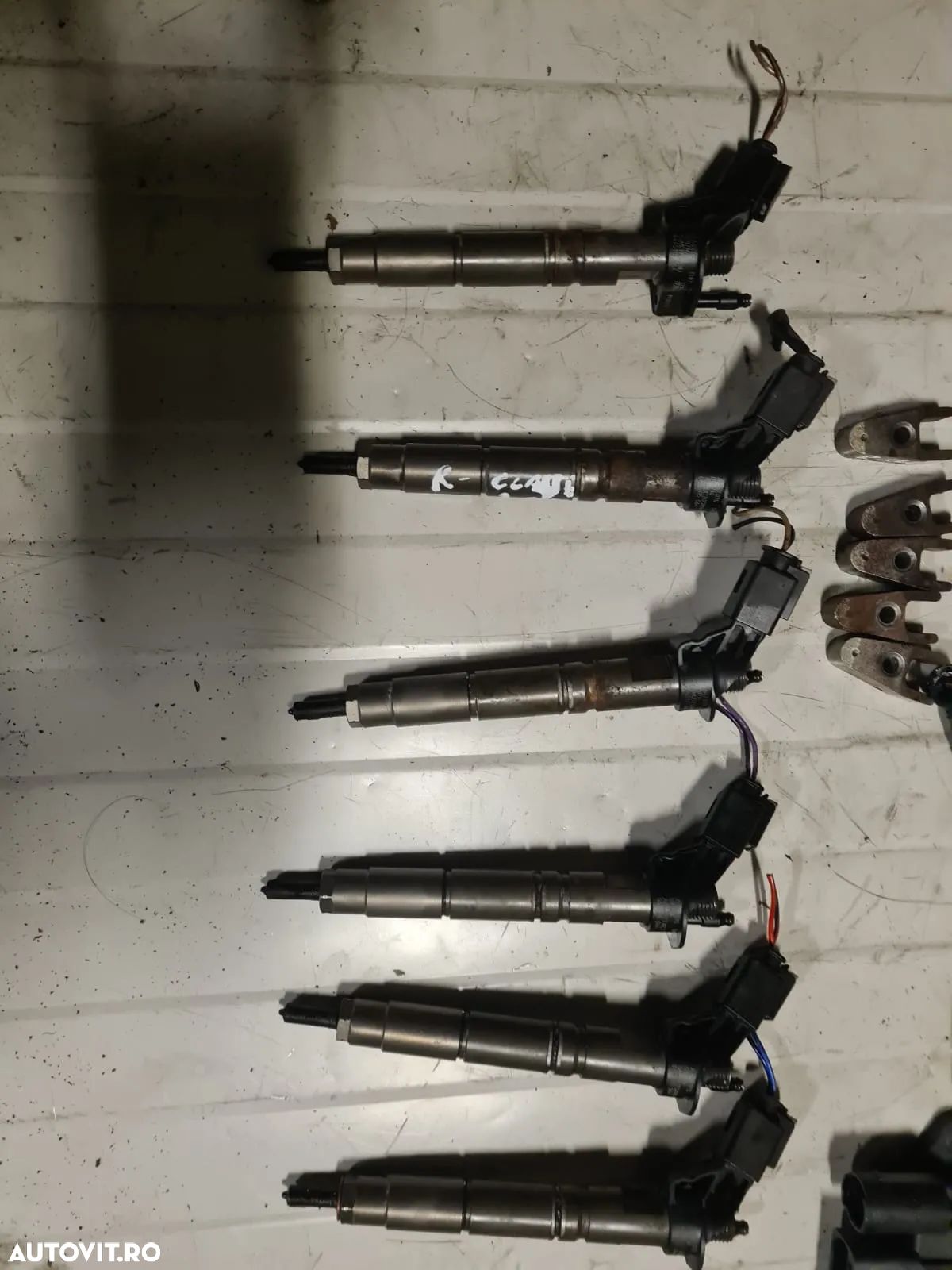 Injector/injectoare Mercedes R-Class w251/ML w164 motor 3.0cdi,euro 4 - 1