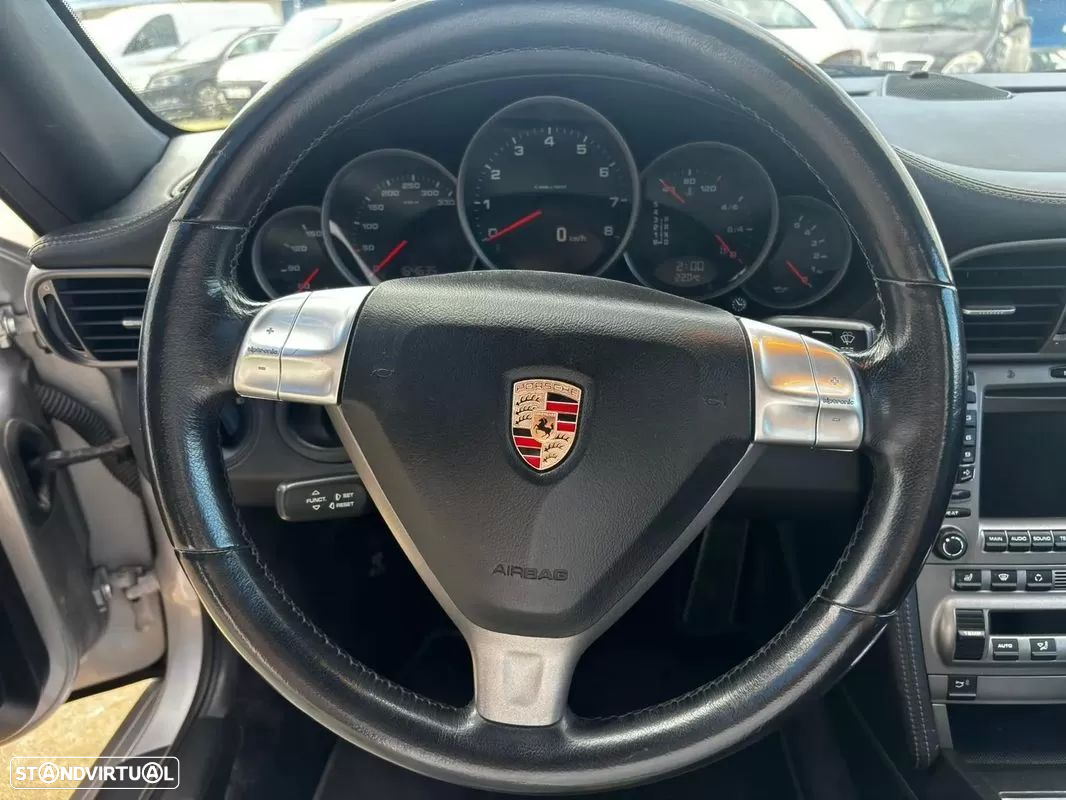 Porsche 911 (997) Carrera Tiptronic - 15