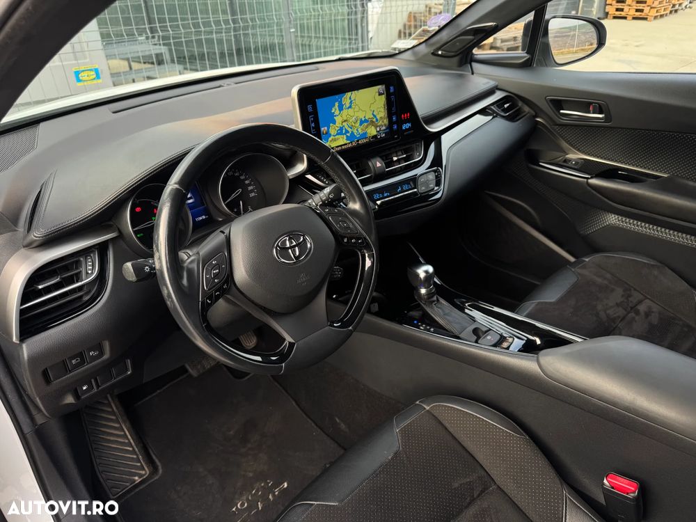 Toyota C-HR Hybrid Team Deutschland - 10