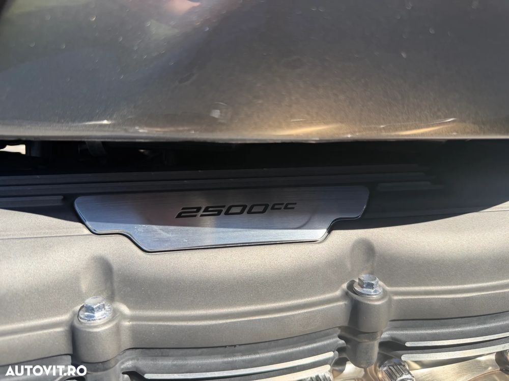 Triumph Rocket 3 R 221 Special Edition - 5