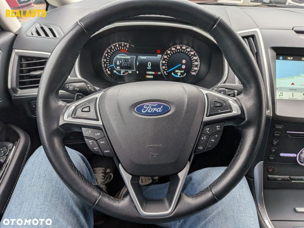Ford Galaxy - 22