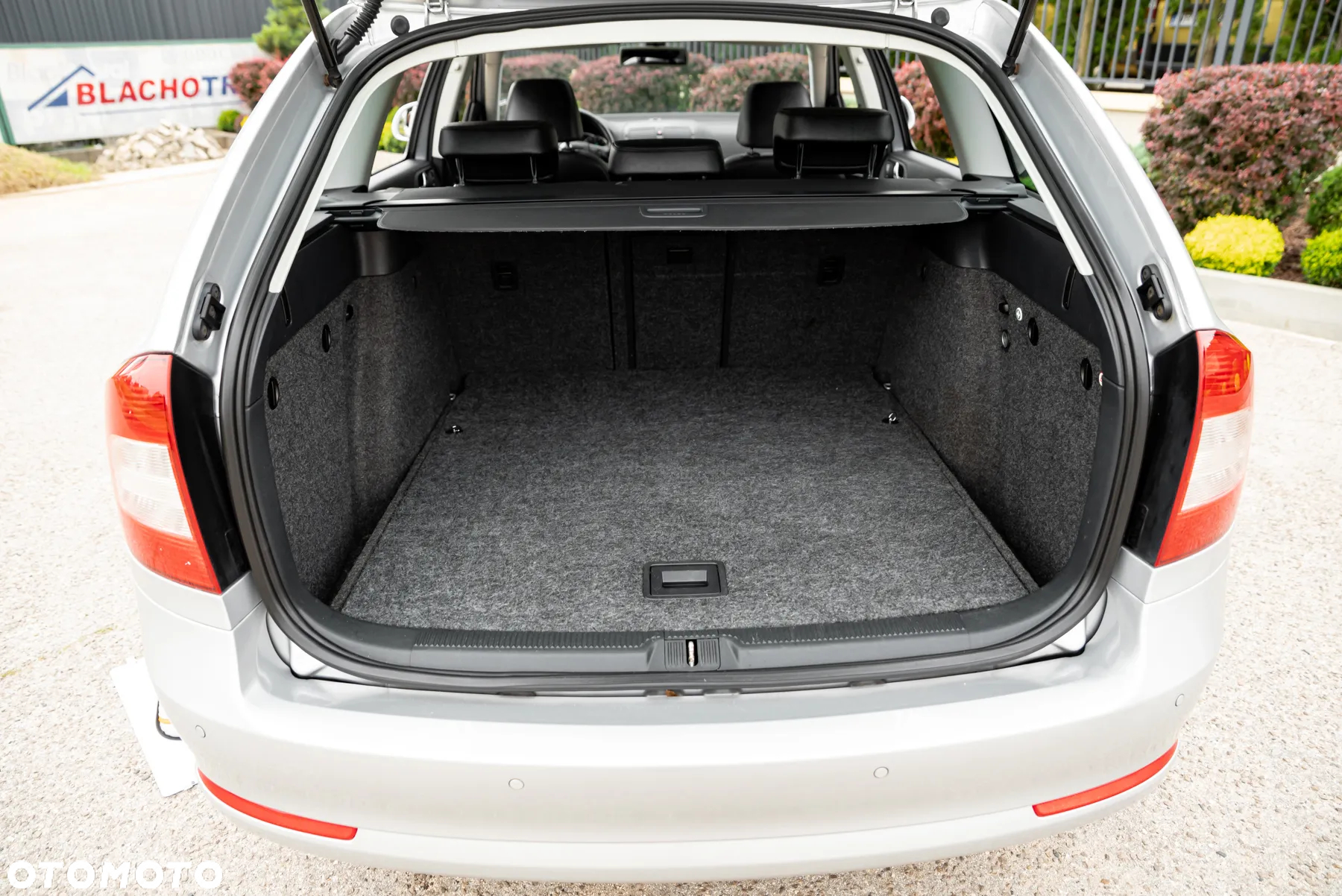 Skoda Octavia 1.8 TSI DSG Elegance - 23