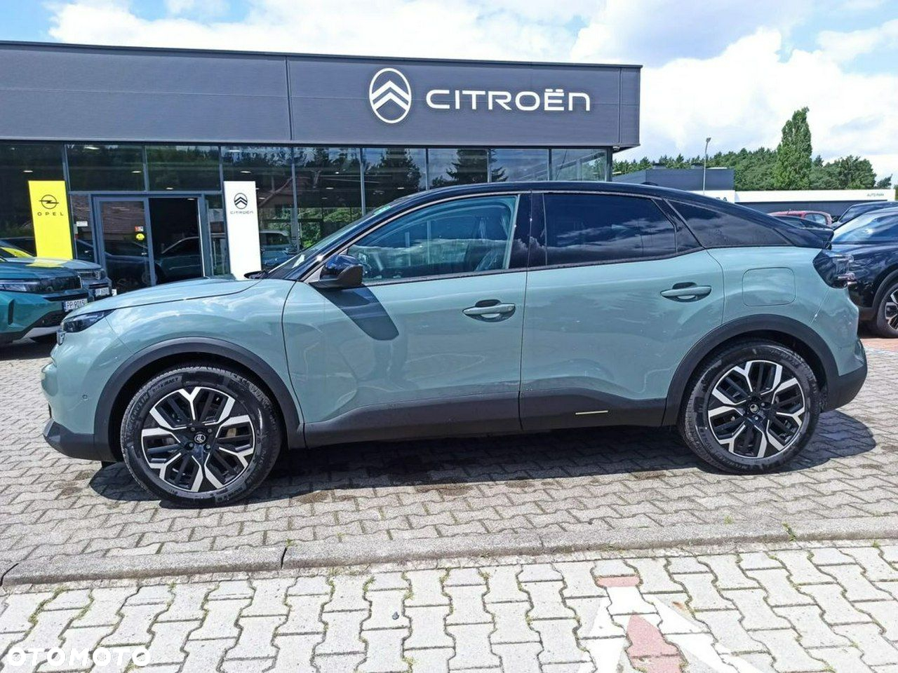 Citroën C4 e-C4 EV156 54kWh Max - 13