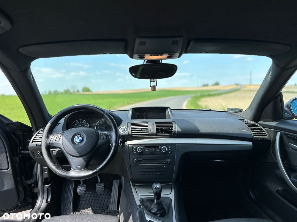 BMW Seria 1 2009 photo 5