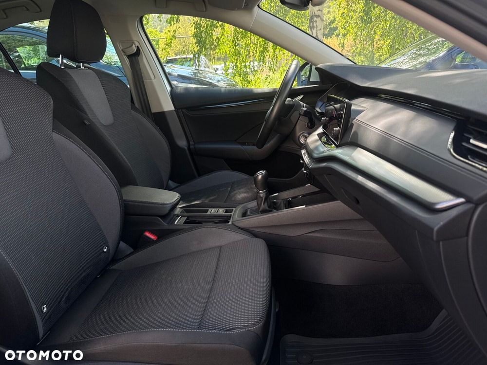 Skoda Octavia 1.5 TSI ACT Ambition - 15