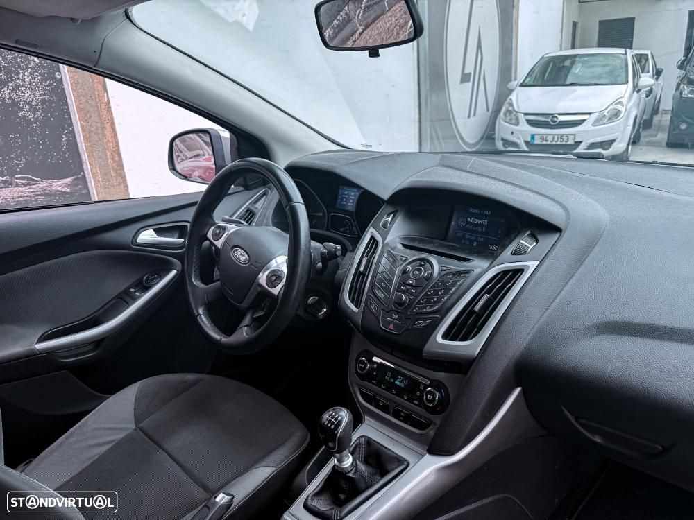 Ford Focus SW 1.6 TDCi Titanium - 4