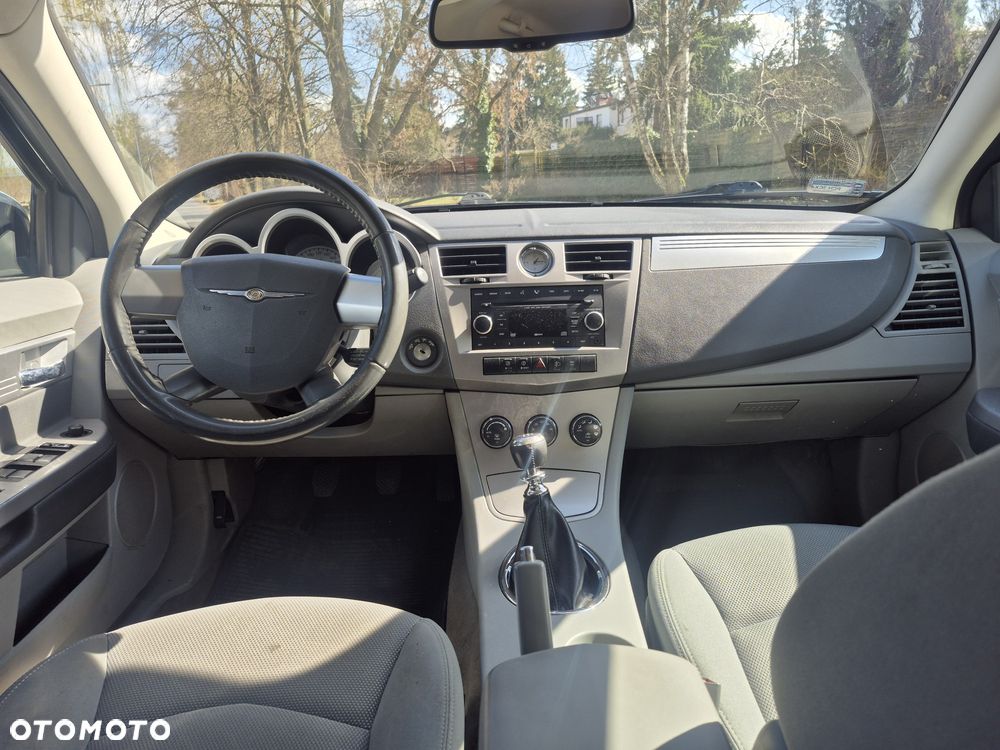 Chrysler Sebring - 8