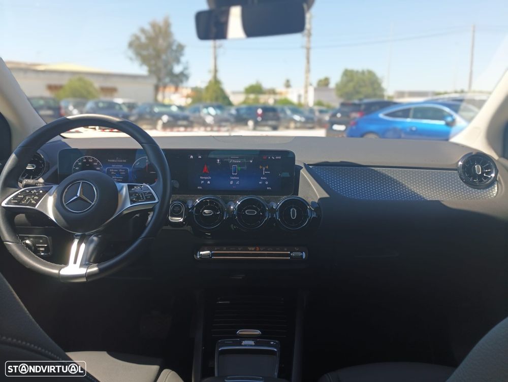 Mercedes-Benz B 250 e 8G-DCT - 3
