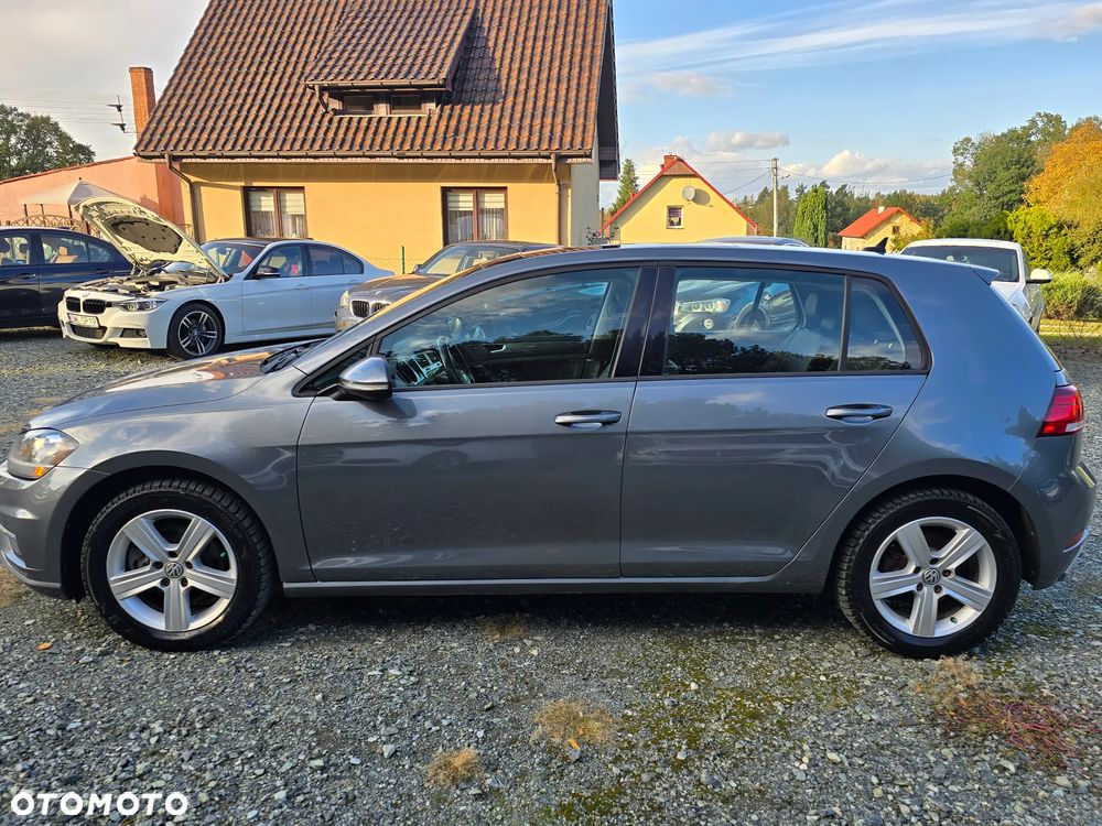 Volkswagen Golf - 12