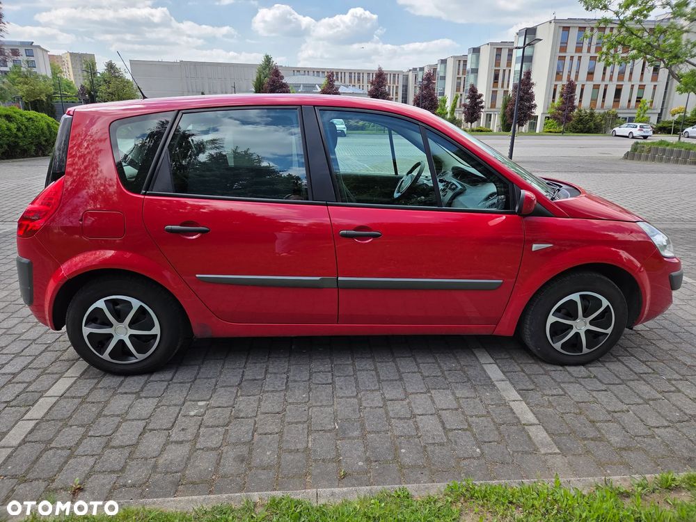 Renault Scenic 1.6 16V Confort Authentique - 5