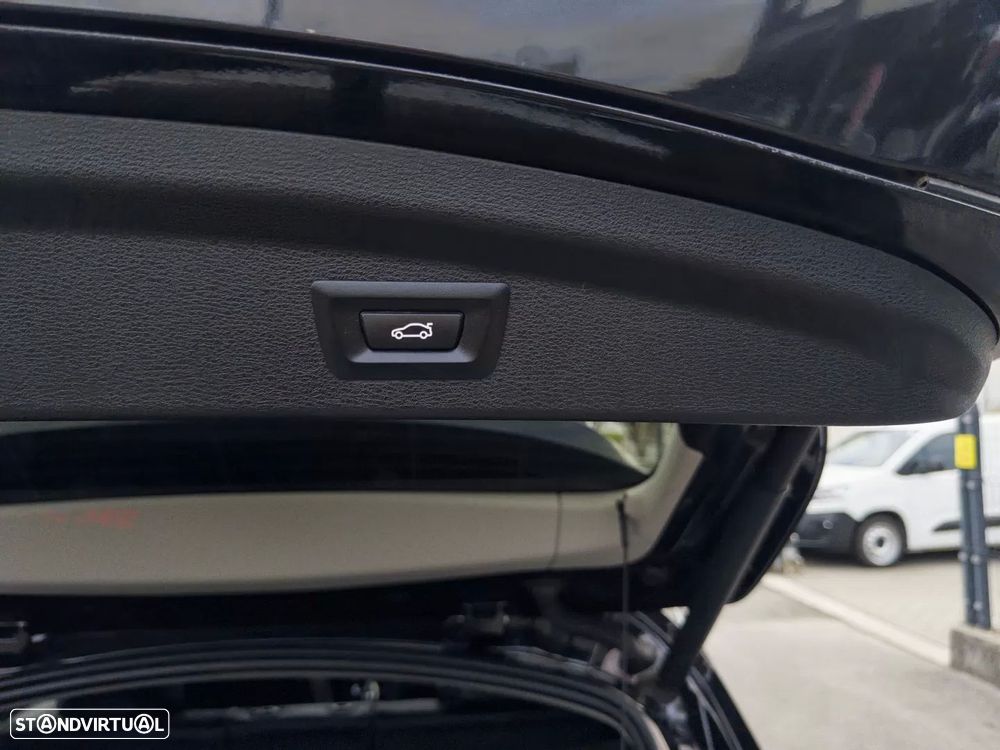 BMW X2 16 d sDrive Auto - 37
