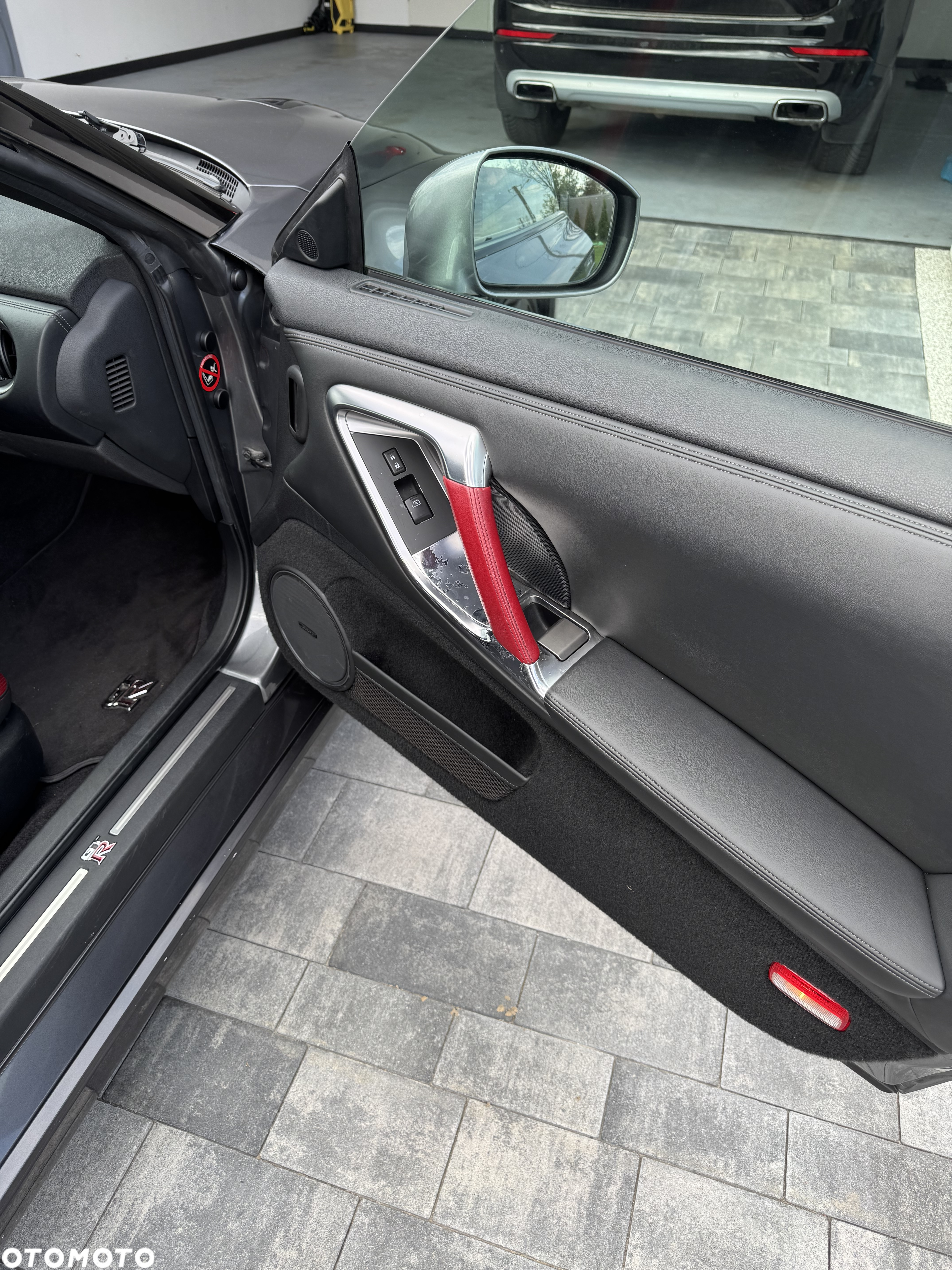 Nissan GT-R Black Edition - 21
