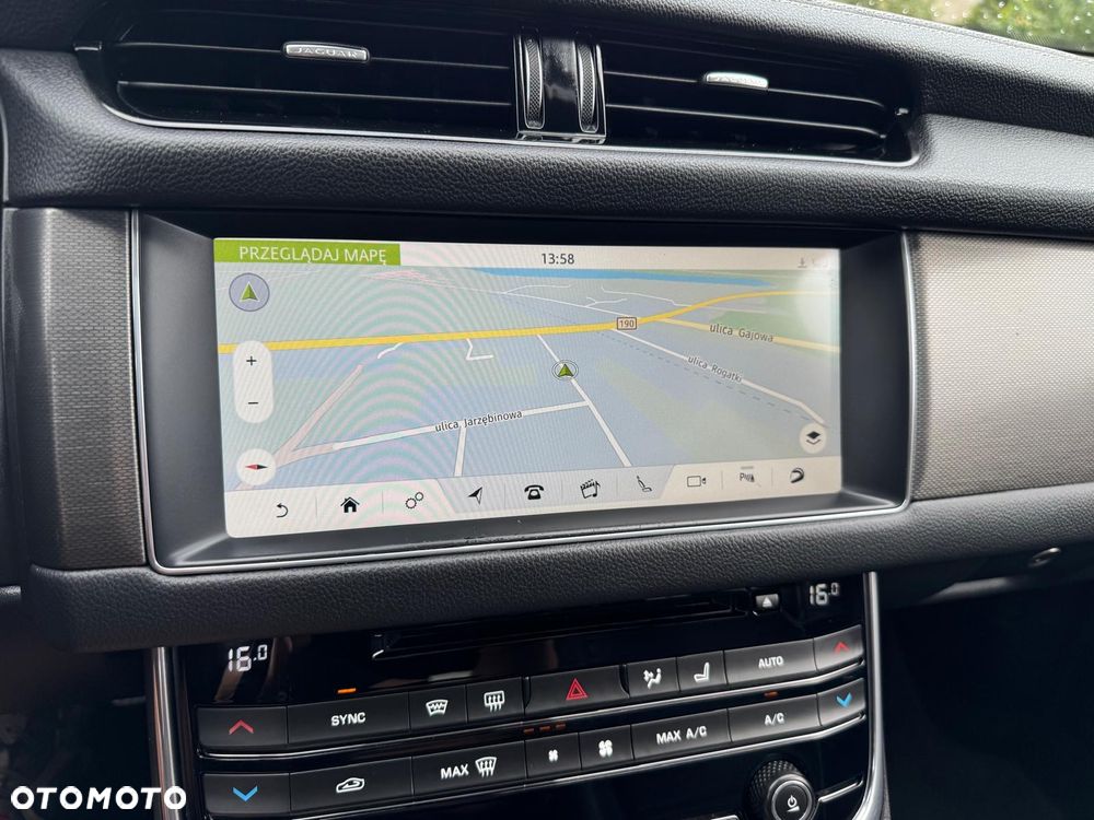 Jaguar XF 30d 300 Sport - 14