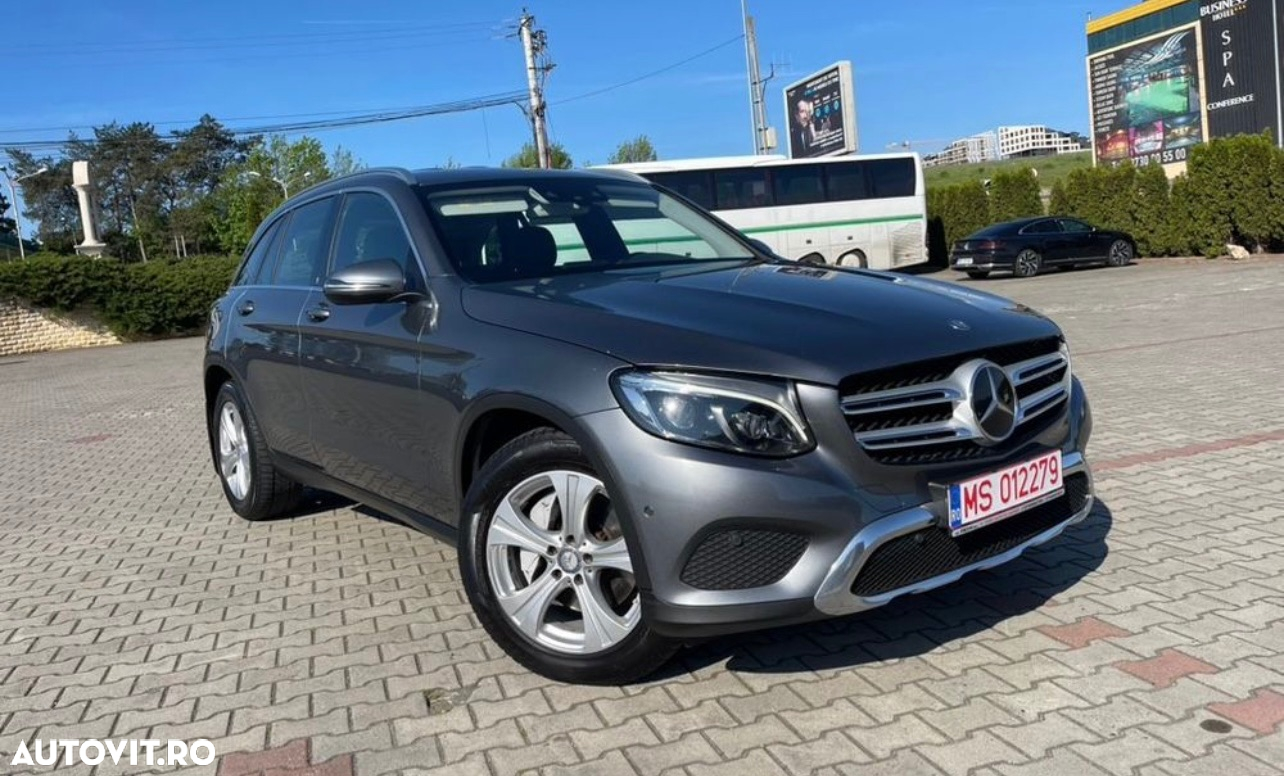 Mercedes-Benz GLC 220 d 4Matic 9G-TRONIC Exclusive - 23