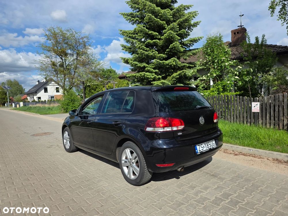 Volkswagen Golf 1.2 TSI Highline - 4