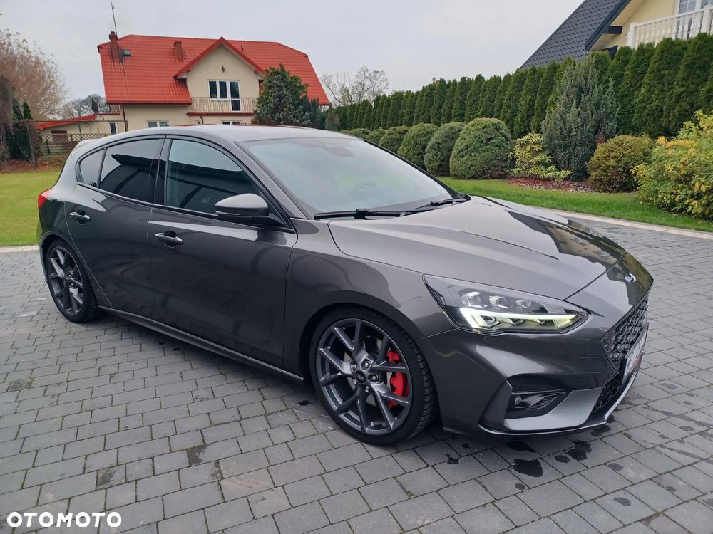 Ford Focus 2.3 EcoBoost S&S ST Edition - 3