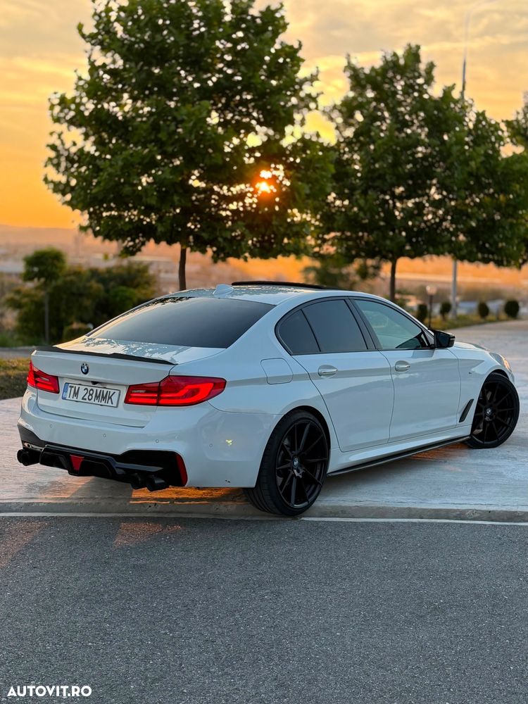 BMW Seria 5 550i xDrive AT - 3