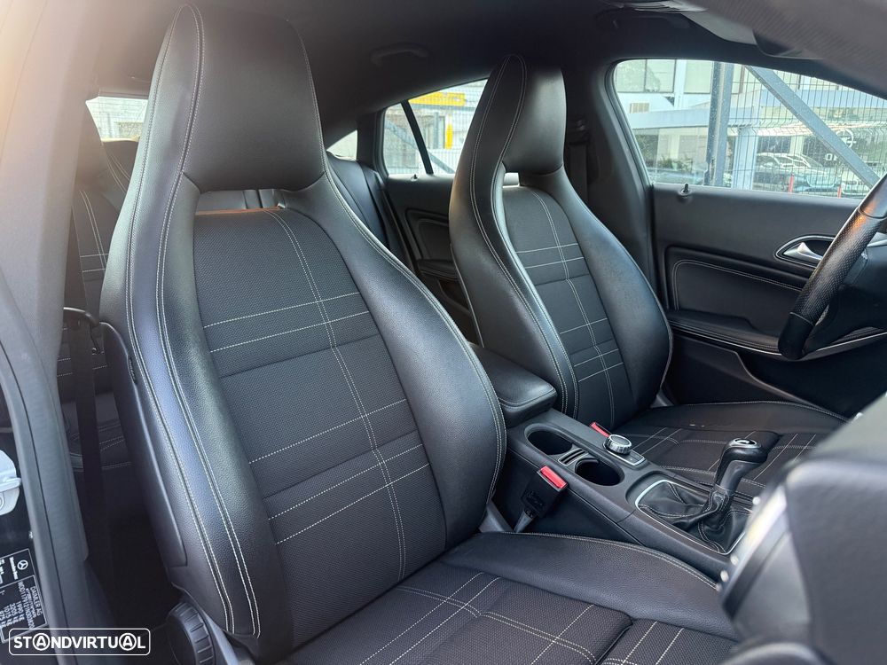 Mercedes-Benz CLA 180 d Shooting Brake Urban - 9