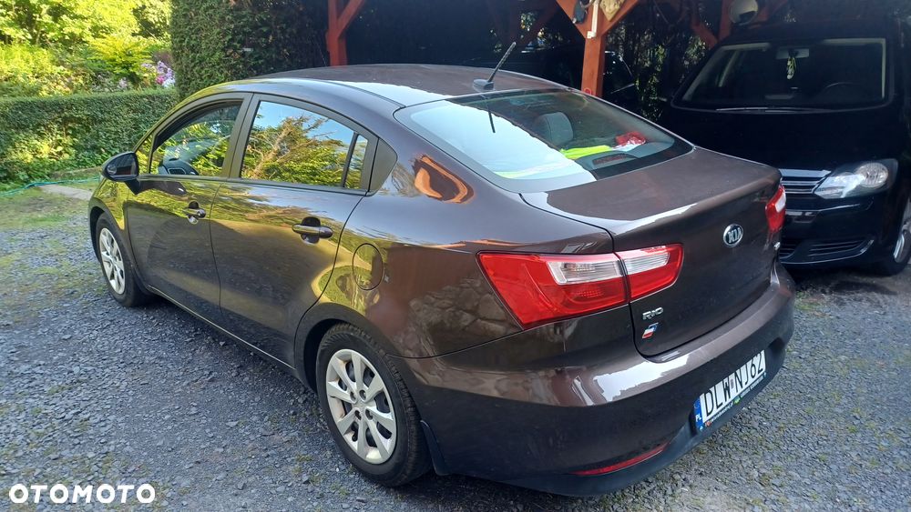 Kia Rio 2016 photo 5