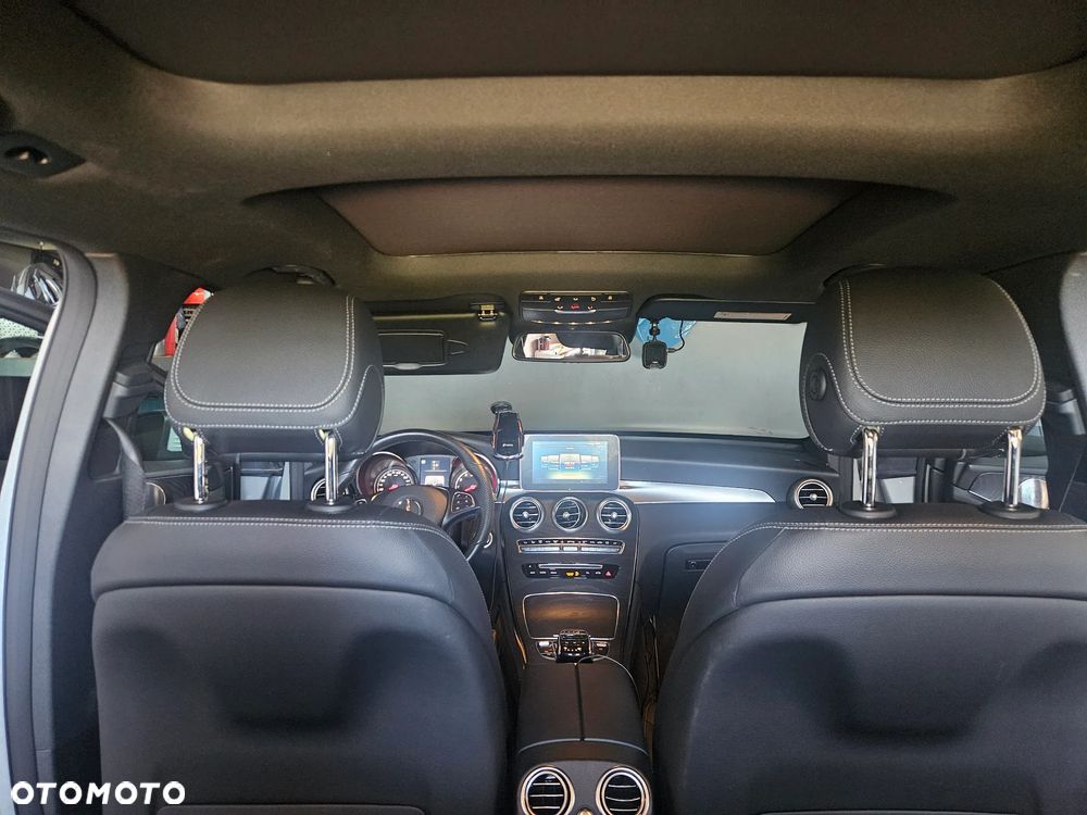Mercedes-Benz GLC 300 4Matic 9G-TRONIC - 30