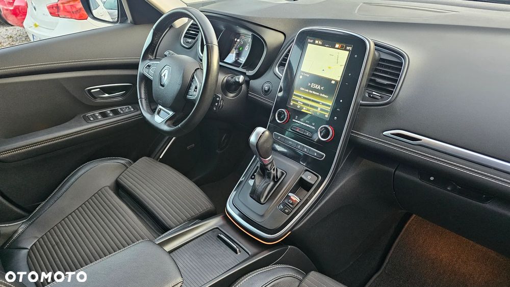 Renault Grand Scenic Gr 1.7 Blue dCi Bose EDC - 14