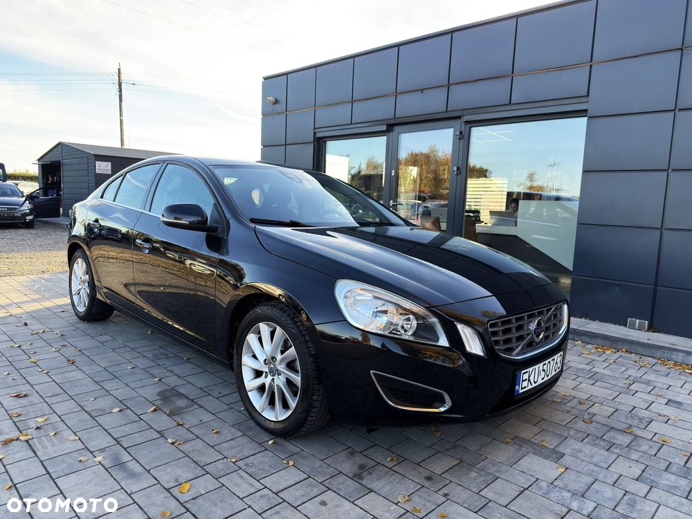 Volvo S60 D3 Momentum - 16