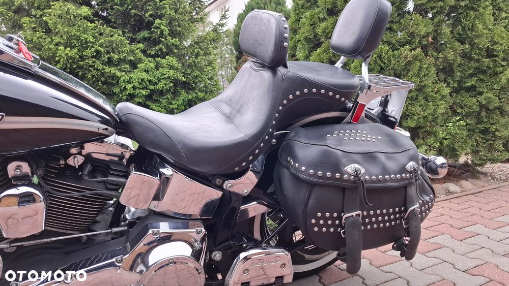Harley-Davidson Softail Heritage Classic - 19
