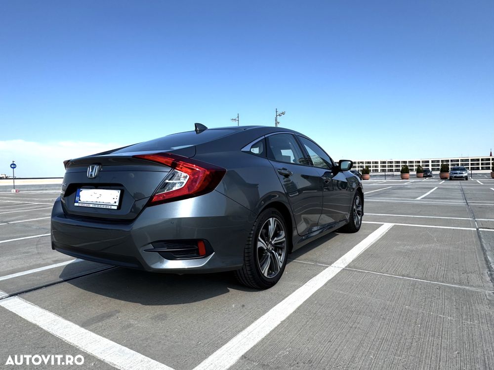Honda Civic 1.5 VTEC Turbo Elegance Navi - 5