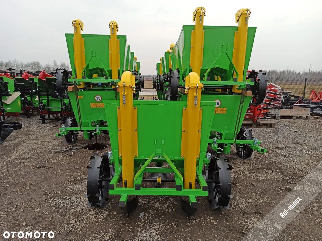 Wzmocniony kosz 2 rzędowa Sadzarka do ziemniaków Transport - 1