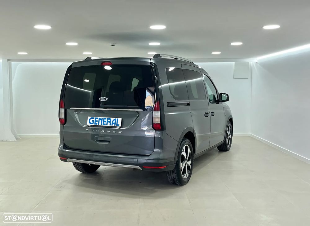 Ford Tourneo Connect Grand 1.5 EcoBoost Titanium 7L Aut. - 2
