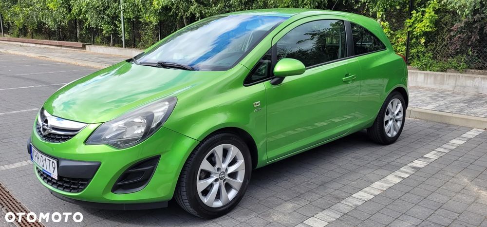 Opel Corsa 1.4 16V Active - 2