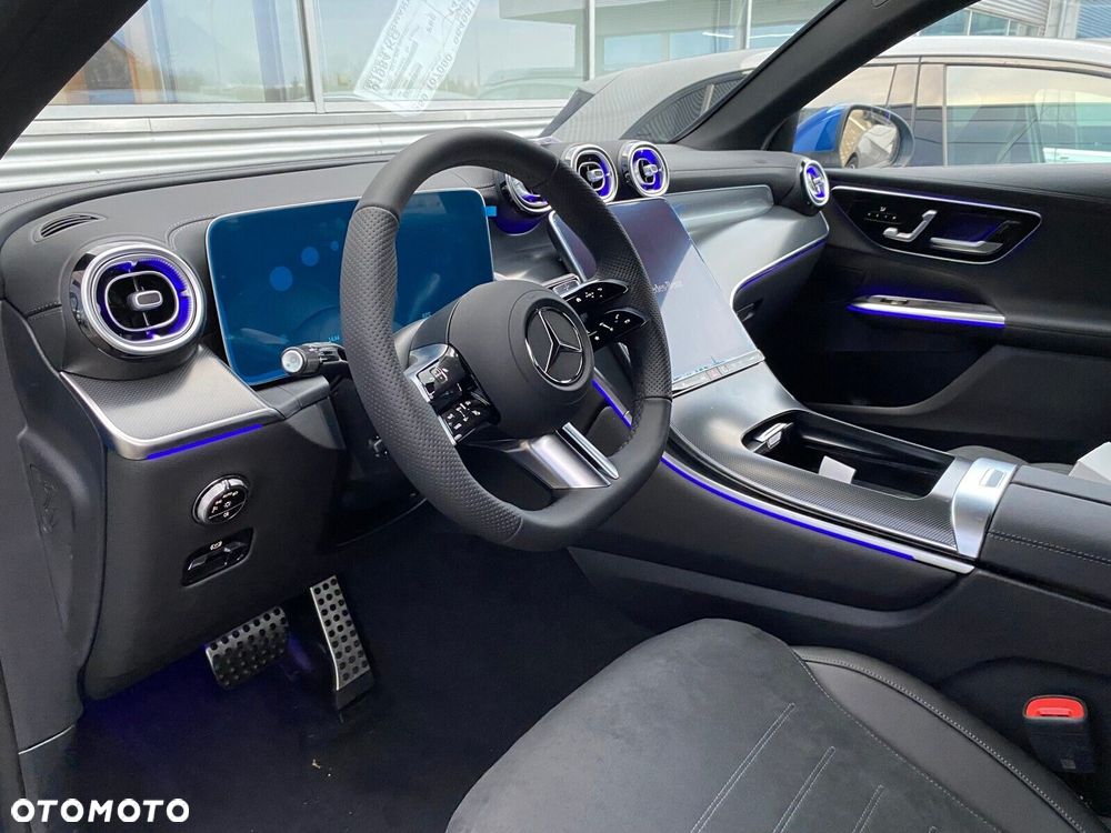 Mercedes-Benz GLC - 9