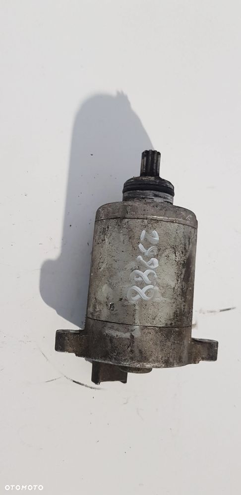 Piaggio Liberty 125 Rozrusznik - 2