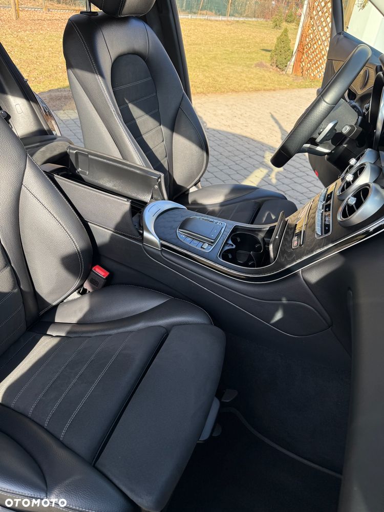 Mercedes-Benz GLC 300 de 4-Matic - 9