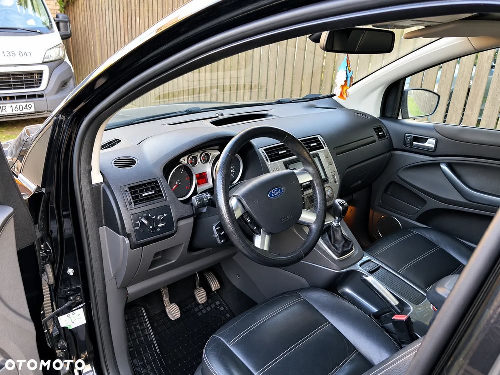 Ford Kuga 2010 photo 4
