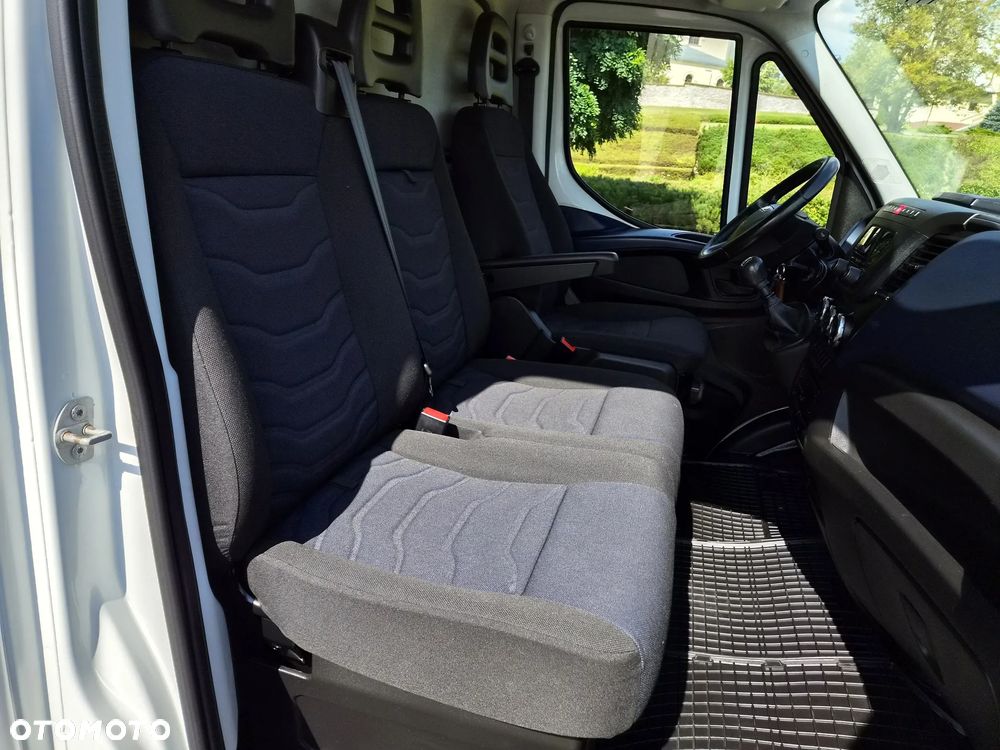 Iveco Daily - 27
