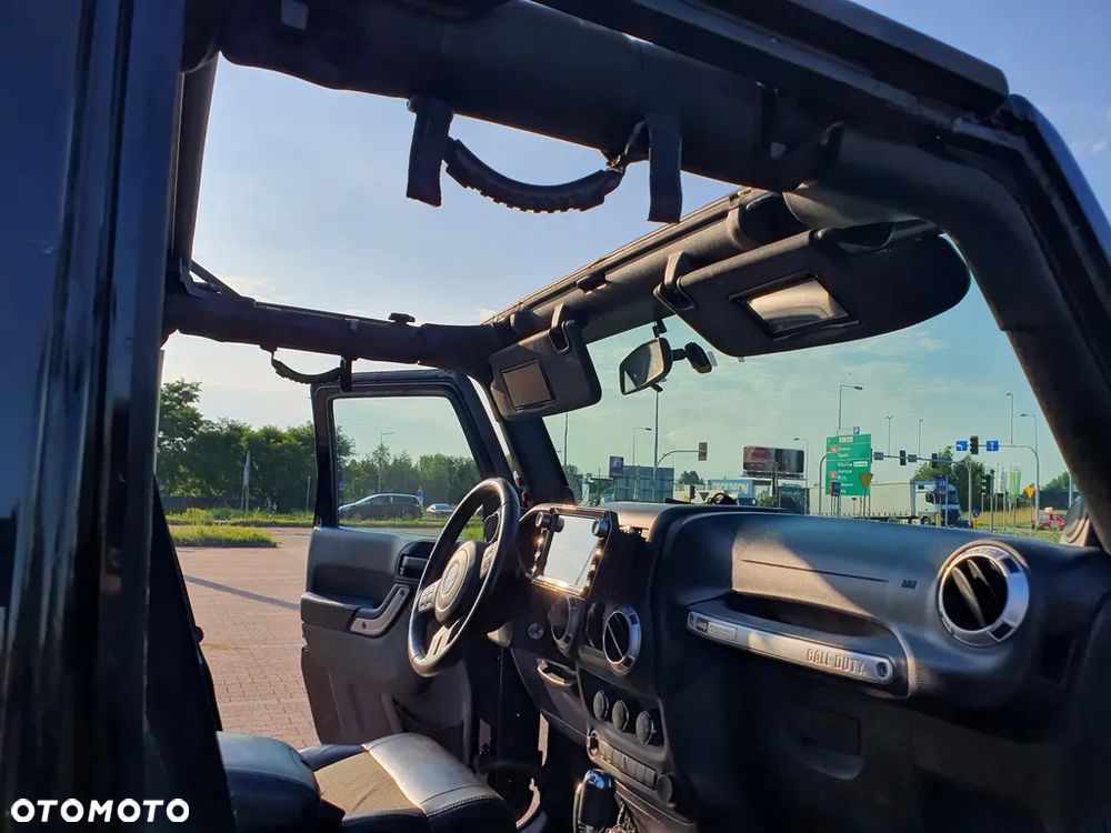 Jeep Wrangler 3.6 Unlim Rubicon - 9