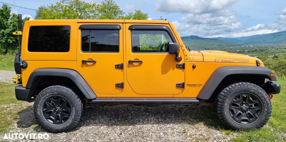 Jeep Wrangler - 16