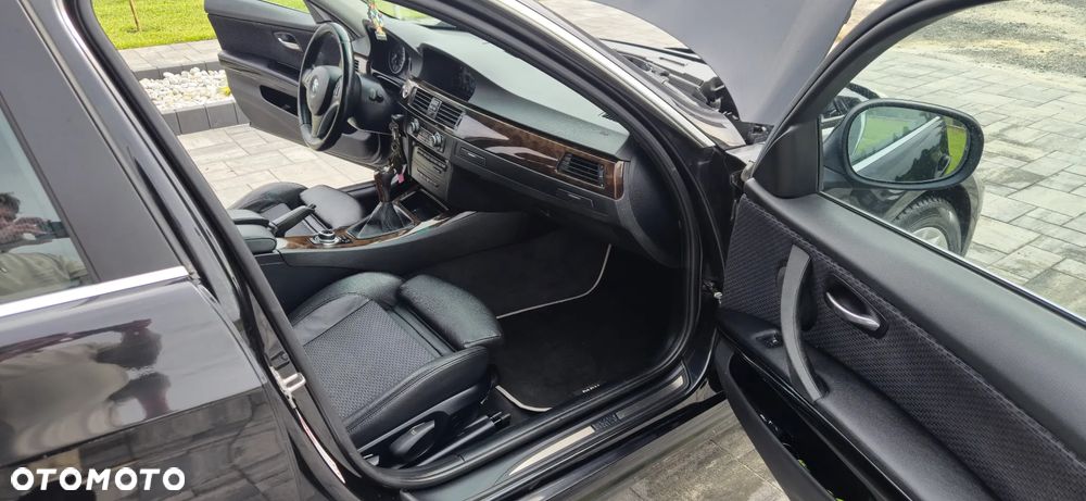 BMW Seria 3 330d DPF - 11