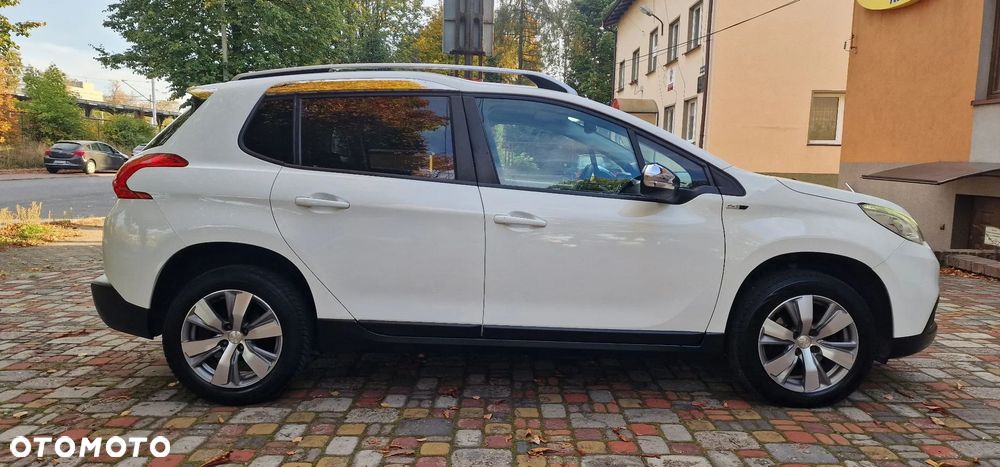 Peugeot 2008 - 6