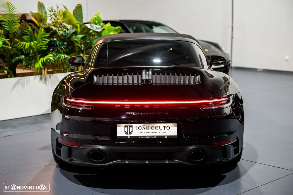 Porsche 911 (992) Targa 4 GTS PDK - 11