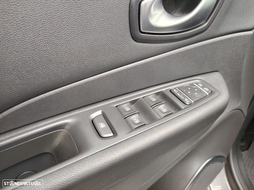 Renault Captur 0.9 TCE Exclusive - 6