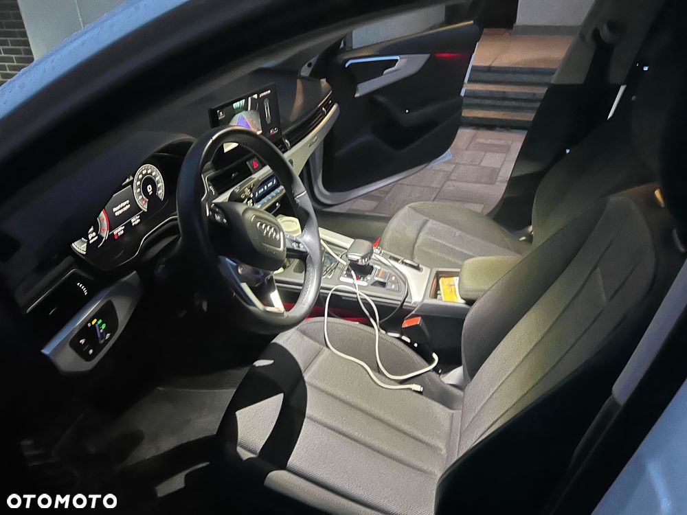 Audi A4 - 37
