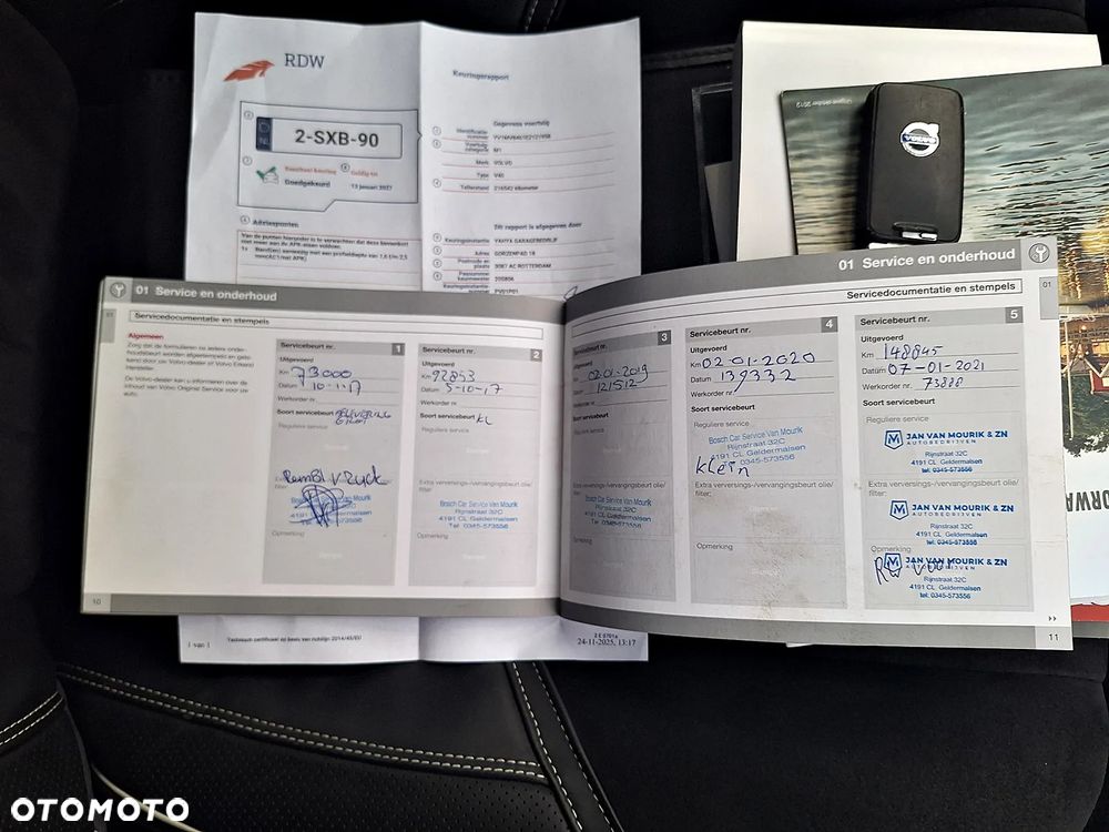 Volvo V40 D2 R Design - 27