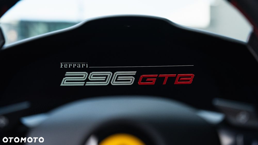 Ferrari 296 GTB - 15